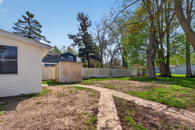 323 Grand Street, Michigan Center, MI 49254