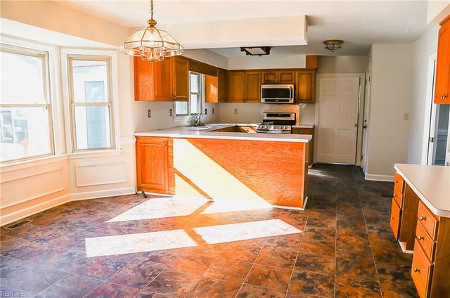 163 Greenway RD, Suffolk, VA 23434