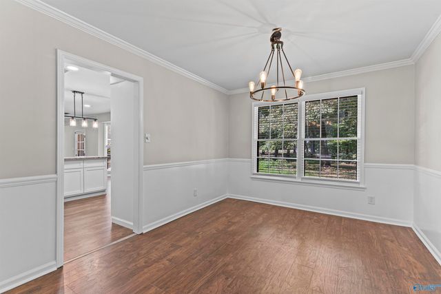2404 Burningtree Drive SE, Decatur, AL 35603