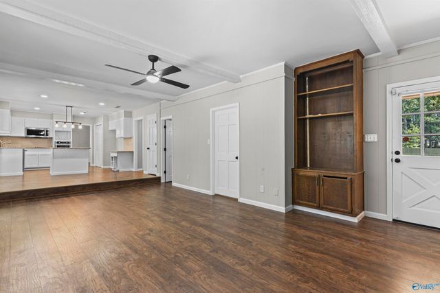 2404 Burningtree Drive SE, Decatur, AL 35603