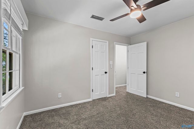 2404 Burningtree Drive SE, Decatur, AL 35603