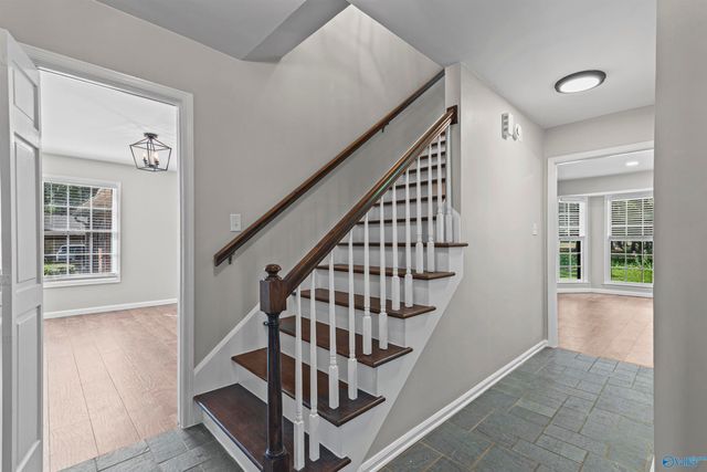 2404 Burningtree Drive SE, Decatur, AL 35603