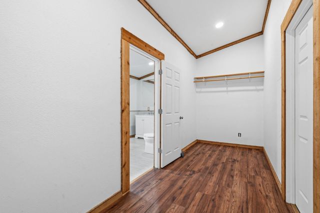 2020 White Buck Court, Cleveland, TX 77328