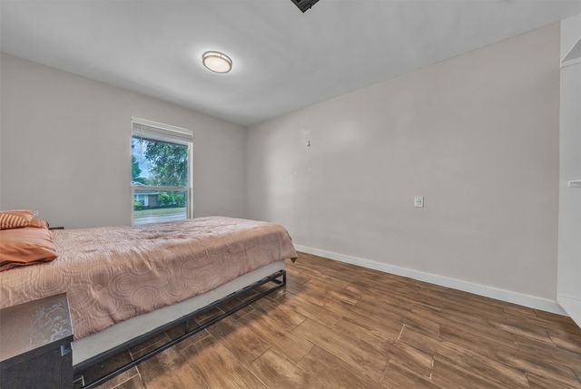 6801 Penhurst Drive, Fort Worth, TX 76133