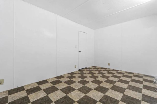 12044 Royal 93, El Cajon, CA 92021