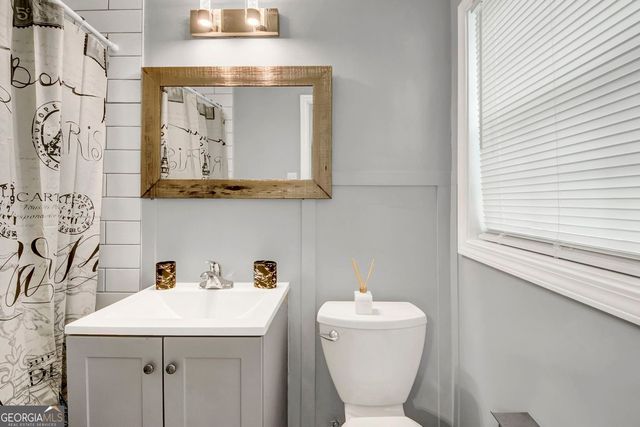 431 Pineridge Road, Forest Park, GA 30297