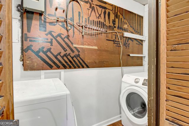 431 Pineridge Road, Forest Park, GA 30297