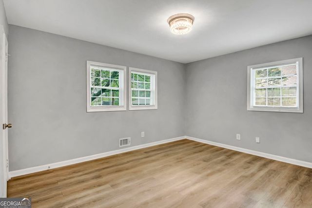 431 Pineridge Road, Forest Park, GA 30297