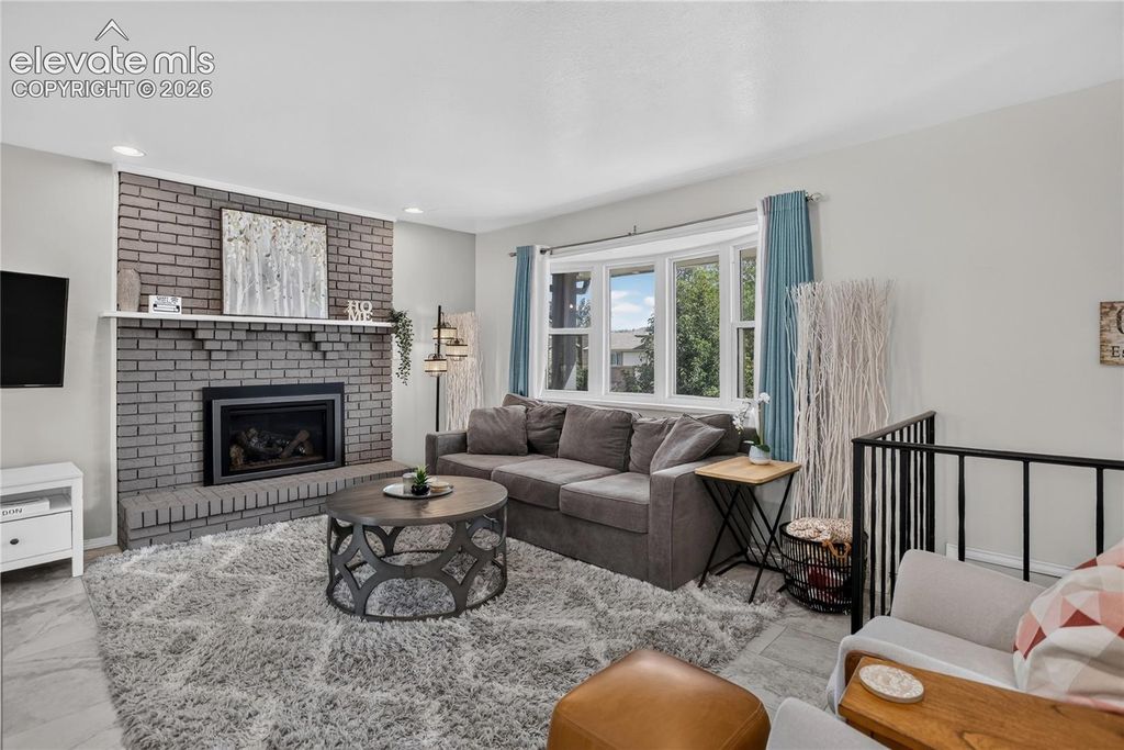 6716 Hampton Drive, Colorado Springs, CO 80918 — photo 3