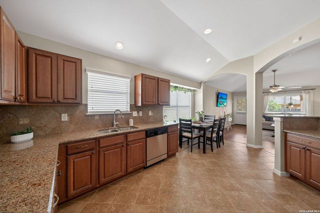 7927 Hatchmere, Converse, TX 78109