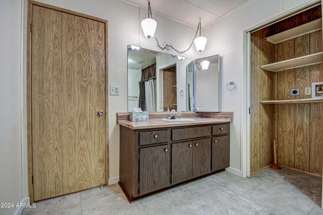 7452 E BAYWOOD Avenue, Mesa, AZ 85208