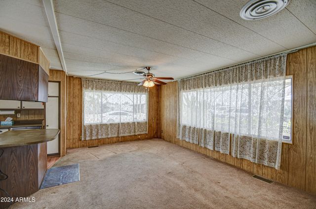 7452 E BAYWOOD Avenue, Mesa, AZ 85208