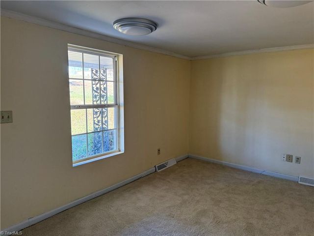 2115 Ararat Road, Ararat, NC 27007