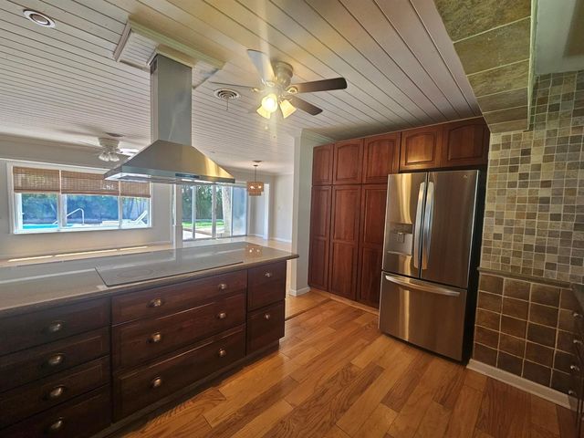 1906 S Ocean Drive, Fort Pierce, FL 34949