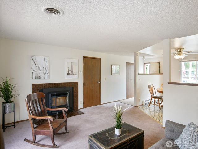 13301 45th Avenue NE, Marysville, WA 98271