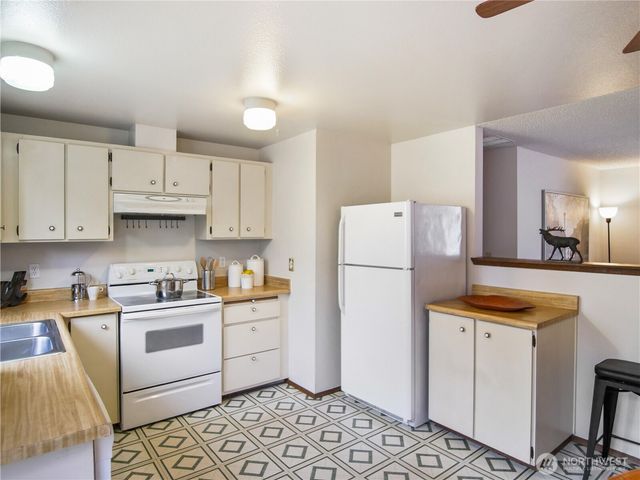 13301 45th Avenue NE, Marysville, WA 98271
