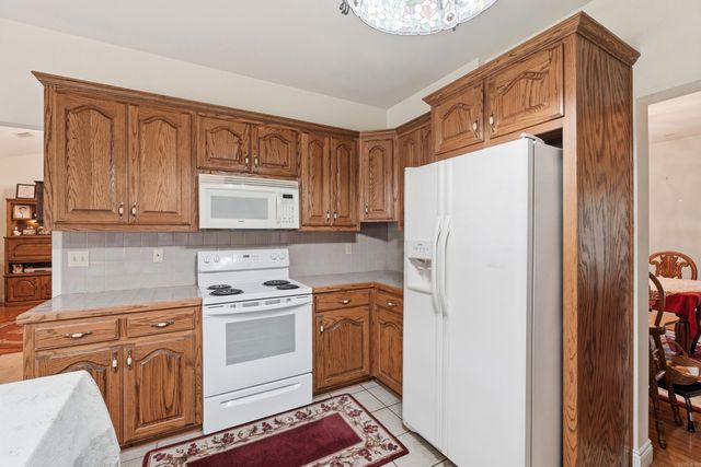 325 Cottage Creek Lane, Bee Branch, AR 72013