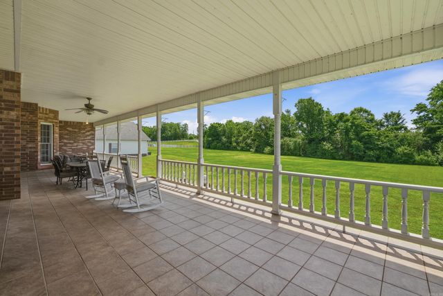 325 Cottage Creek Lane, Bee Branch, AR 72013