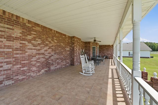 325 Cottage Creek Lane, Bee Branch, AR 72013