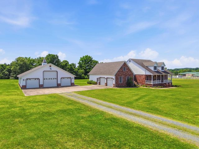 325 Cottage Creek Lane, Bee Branch, AR 72013