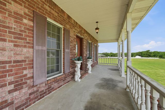 325 Cottage Creek Lane, Bee Branch, AR 72013