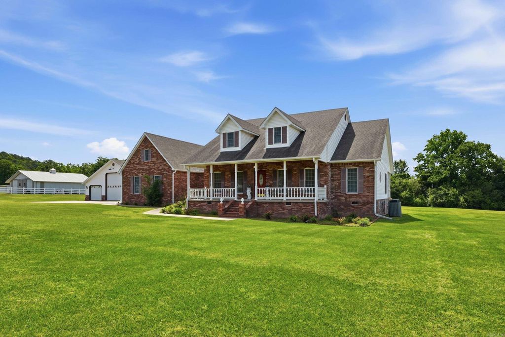 325 Cottage Creek Lane, Bee Branch, AR 72013