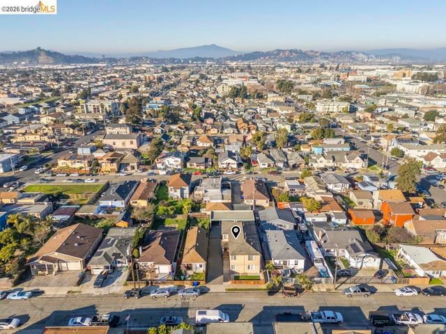 143 19th, Richmond, CA 94801