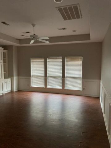 5710 Desert Oak Way, Spring, TX 77379