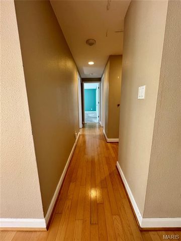 5330 Pershing Avenue 304, St Louis, MO 63112