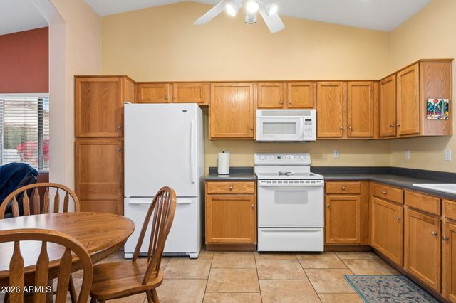 2101 S MERIDIAN Road 314, Apache Junction, AZ 85120