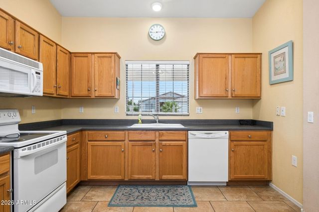2101 S MERIDIAN Road 314, Apache Junction, AZ 85120