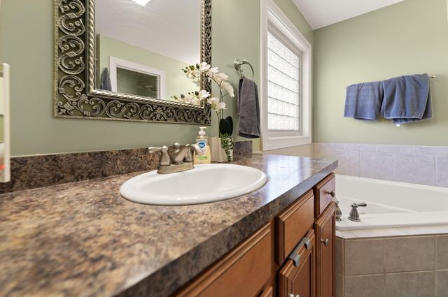 5012 Oleander Way, Richmond, KY 40475