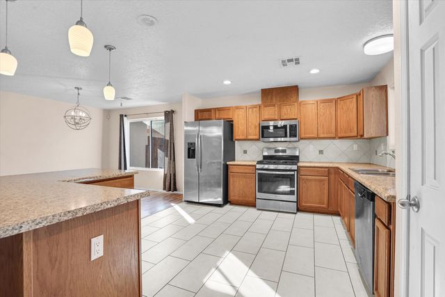 841 Marie Park Drive NE, Albuquerque, NM 87123