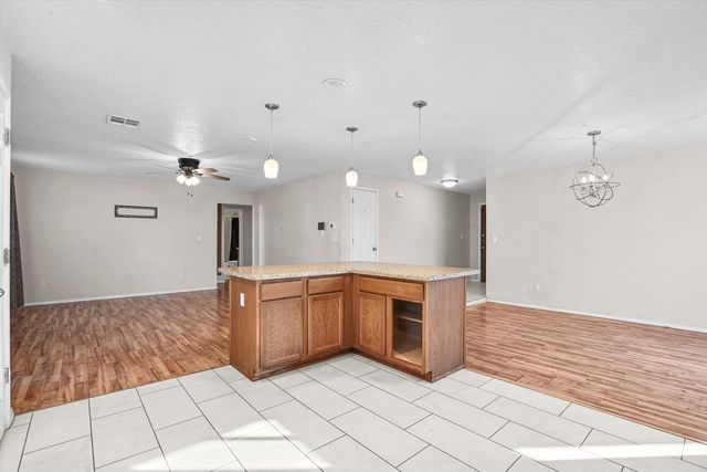 841 Marie Park Drive NE, Albuquerque, NM 87123