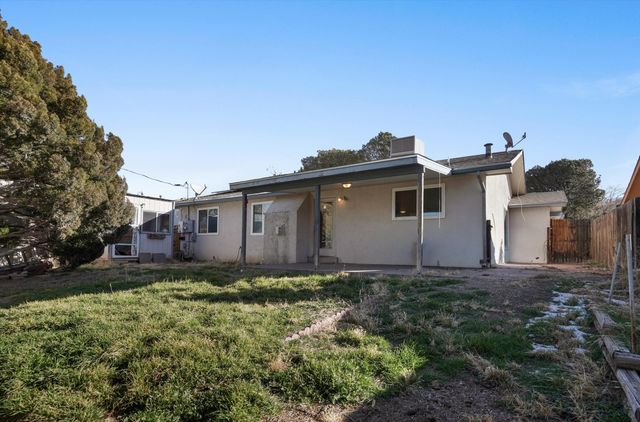 841 Marie Park Drive NE, Albuquerque, NM 87123