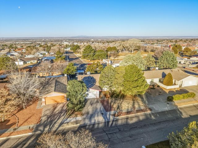 841 Marie Park Drive NE, Albuquerque, NM 87123