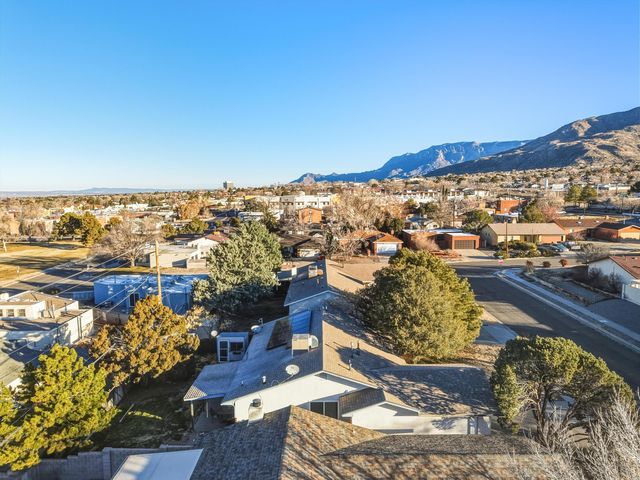 841 Marie Park Drive NE, Albuquerque, NM 87123