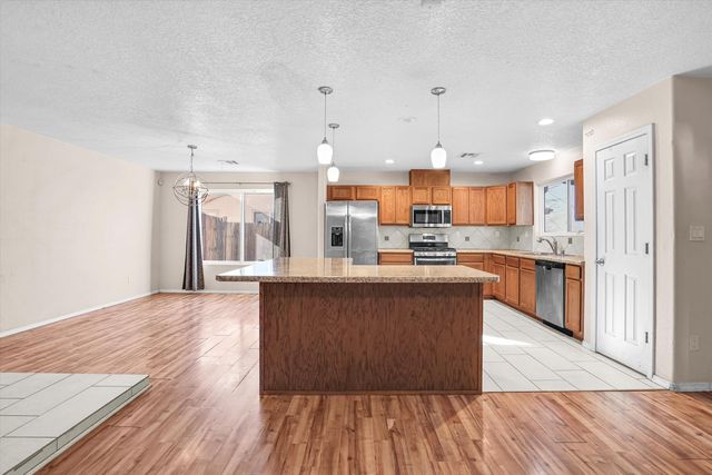 841 Marie Park Drive NE, Albuquerque, NM 87123