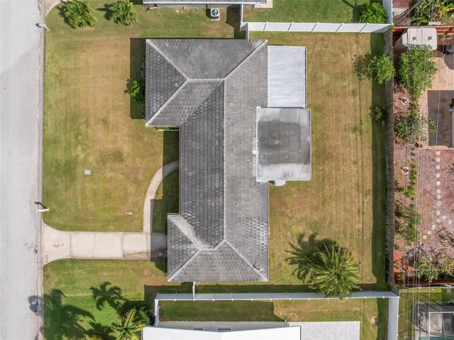 2196 INDIAN AVENUE S, Belleair Bluffs, FL 33770