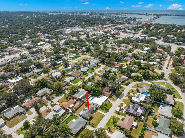 2196 INDIAN AVENUE S, Belleair Bluffs, FL 33770