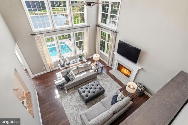 304 LAUREL CREEK BLVD, Moorestown, NJ 08057