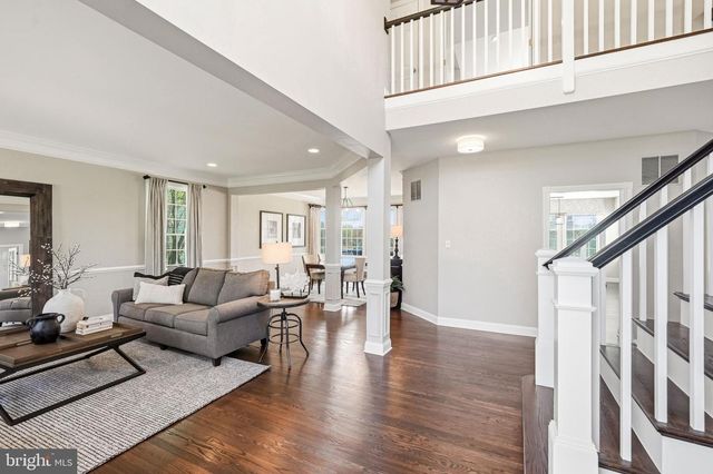 304 LAUREL CREEK BLVD, Moorestown, NJ 08057