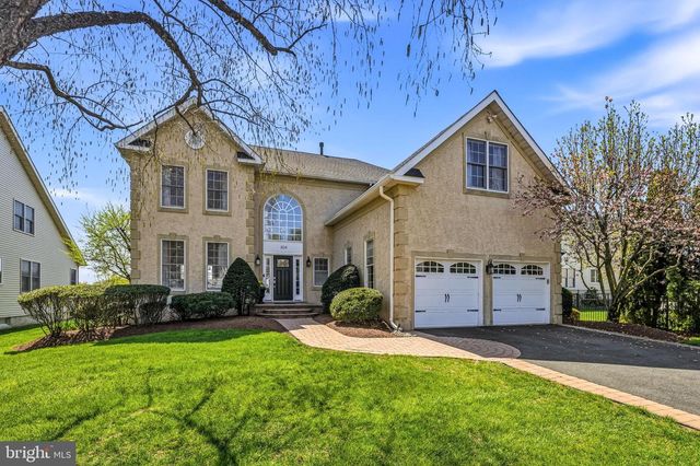 304 LAUREL CREEK BLVD, Moorestown, NJ 08057