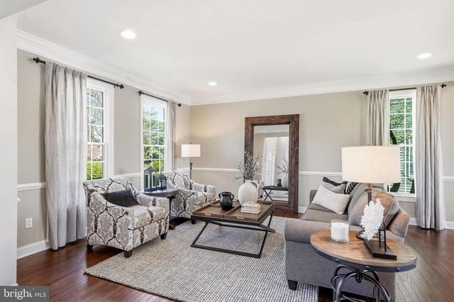 304 LAUREL CREEK BLVD, Moorestown, NJ 08057