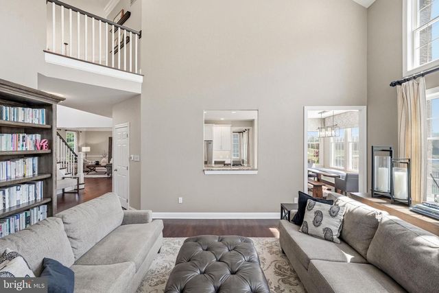 304 LAUREL CREEK BLVD, Moorestown, NJ 08057