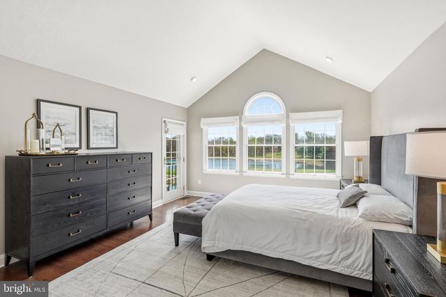 304 LAUREL CREEK BLVD, Moorestown, NJ 08057