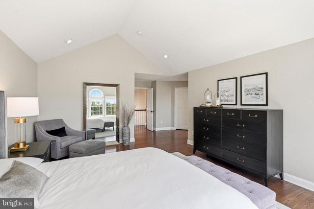 304 LAUREL CREEK BLVD, Moorestown, NJ 08057