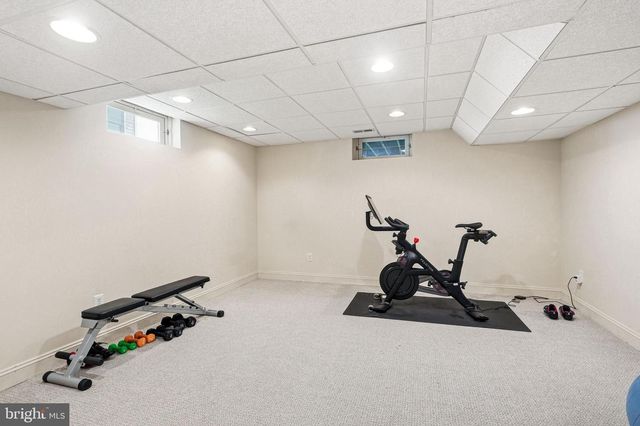 304 LAUREL CREEK BLVD, Moorestown, NJ 08057