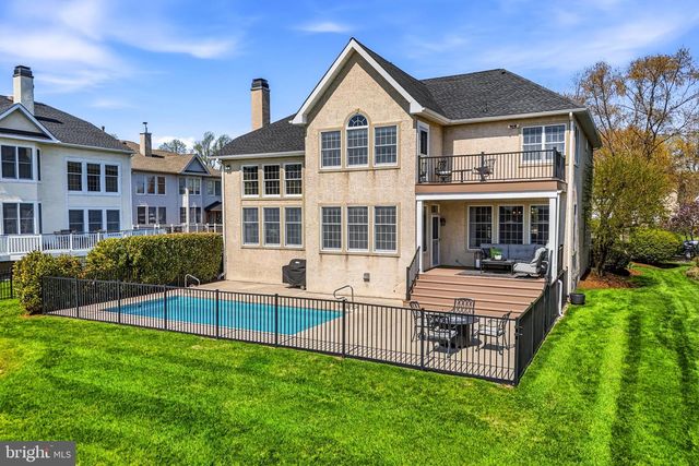 304 LAUREL CREEK BLVD, Moorestown, NJ 08057