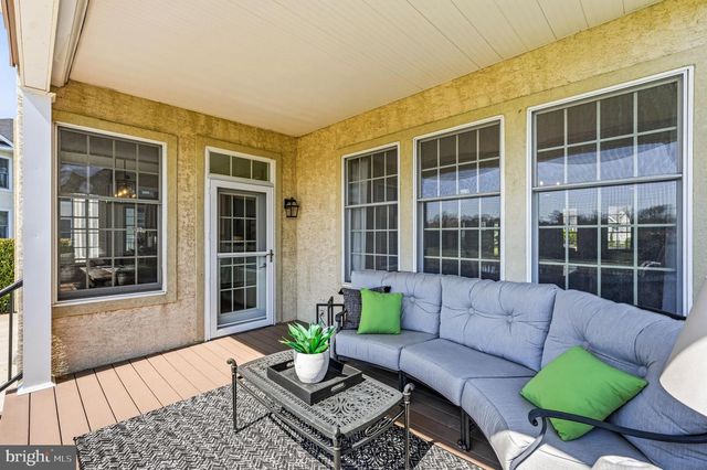 304 LAUREL CREEK BLVD, Moorestown, NJ 08057